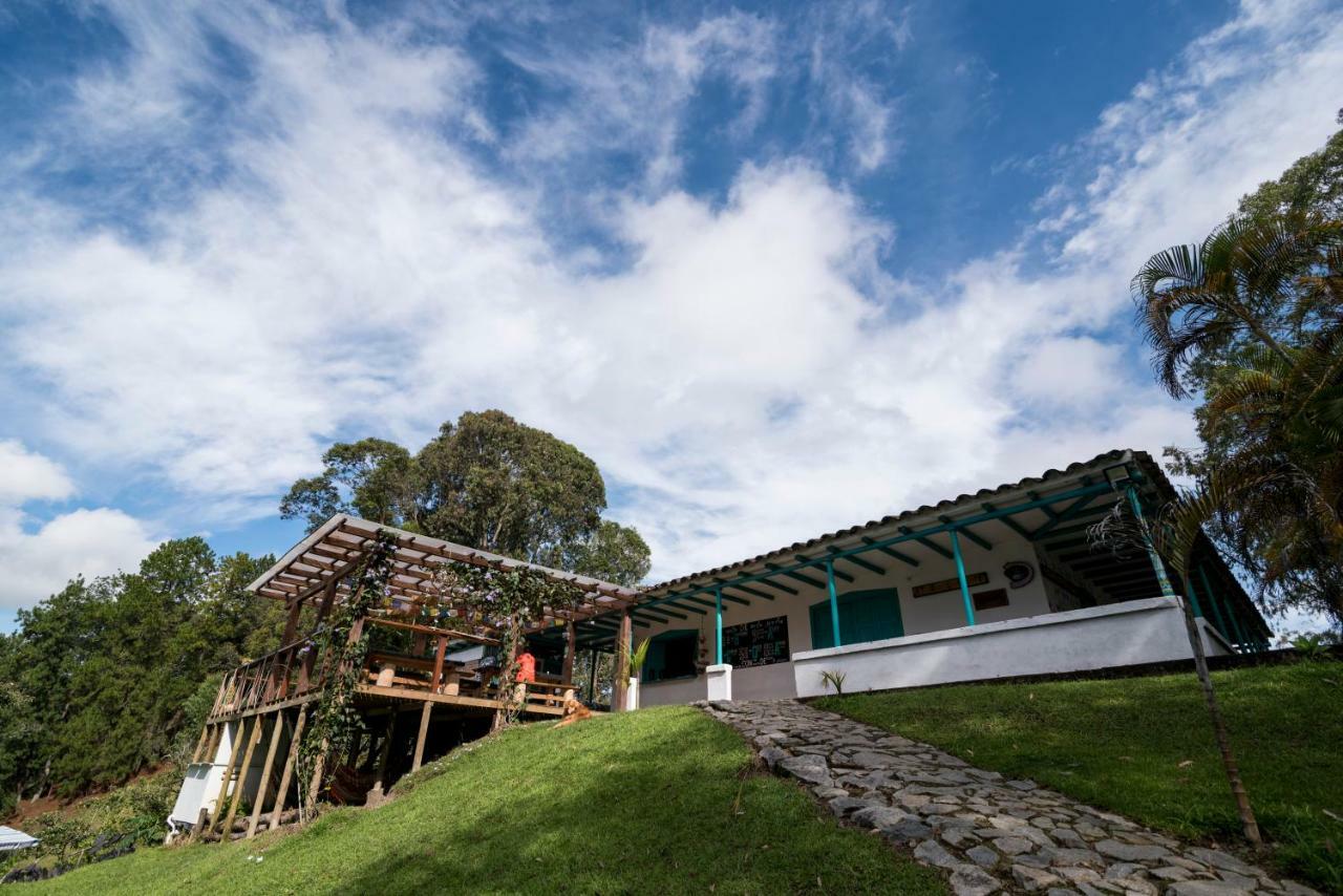 Bacoa Hostel Guatape Exterior photo